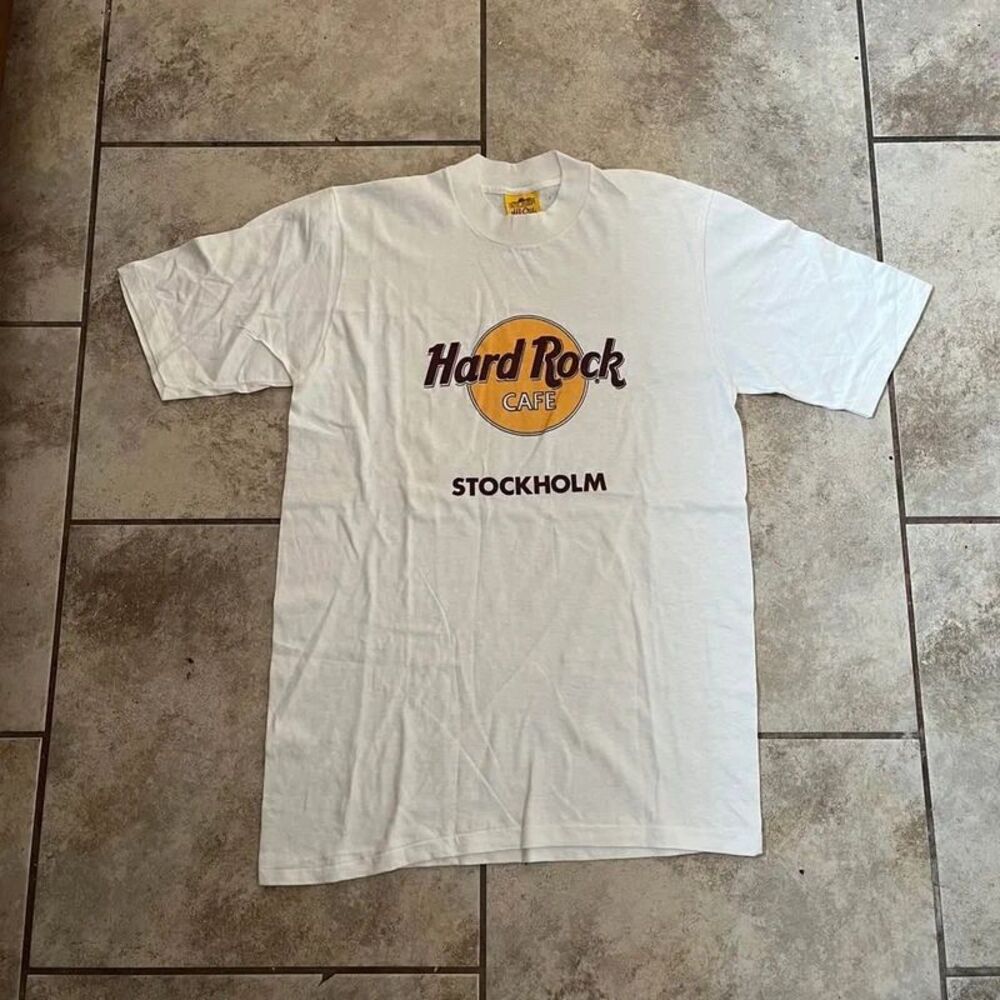 Vintage lightweight Hard Rock Cafe Stockholm white tshirt size large